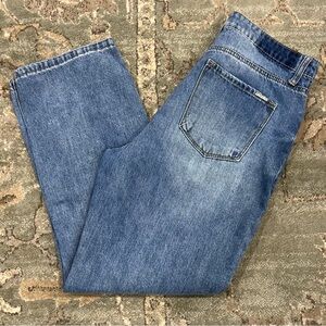 Women’s Straight-Leg Denim Jeans in Medium Blue